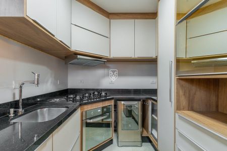 28_photo/94dcfaf94b.14ab22b38e59c042-ATLAS-2d99a533-ab4c-4549-a1aa-b5eee6e27c61.jpg de casa à venda com 3 quartos, 108m² em Boqueirão, Curitiba