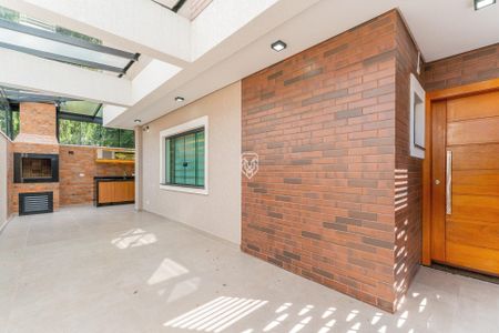 4_photo/94dcfaf94b.14ab22b38e59c042-ATLAS-ad03f08f-e648-4347-9660-271e761c7708.jpg de casa à venda com 3 quartos, 108m² em Boqueirão, Curitiba