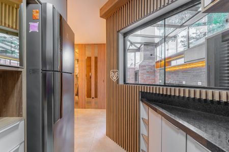 29_photo/94dcfaf94b.14ab22b38e59c042-ATLAS-eb18e1df-f97e-4e78-9985-8e1ad21cbe52.jpg de casa à venda com 3 quartos, 108m² em Boqueirão, Curitiba