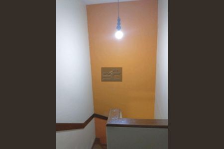 8_photo/94dcfaf957.3ca1daabe0acd848-ATLAS-0a69c796-ffae-4e86-b9c7-59086376416f.jpg de casa à venda com 3 quartos, 160m² em Boqueirão, Curitiba