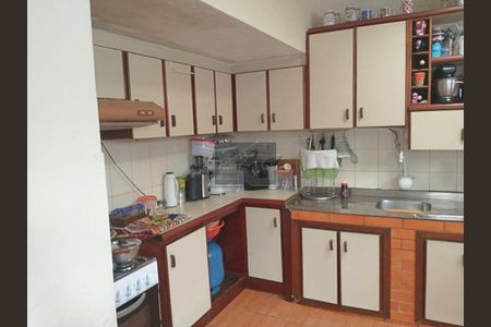 5_photo/94dcfaf957.3ca1daabe0acd848-ATLAS-1bf9f4e2-f6e7-49a1-b7f2-a22bc0faa771.jpg de casa à venda com 3 quartos, 160m² em Boqueirão, Curitiba