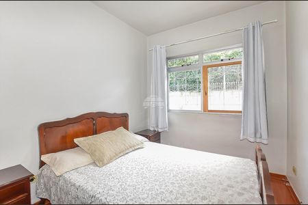 2_photo/94dcfaf963.b8431a6ebd16bbe9-ATLAS-127ba73f-d72f-4b0c-b5f7-14433ae205fa.jpg de casa à venda com 3 quartos, 166m² em Boqueirão, Curitiba