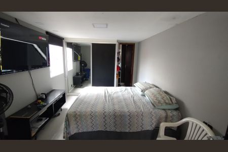 9_photo/94dcfafbff.efe69d8301717e48-ATLAS-f76451e9-b232-4e5c-8804-b78f5e5ccc7b.jpg de casa à venda com 4 quartos, 88m² em Boqueirão, Curitiba