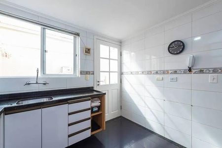 8_photo/94dcfafc3b.50dcffd0bfa00027-ATLAS-096c10ef-2fe9-4177-8bcb-cf4664b86f15.jpg de casa à venda com 3 quartos, 150m² em Boqueirão, Curitiba