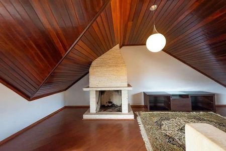 6_photo/94dcfafc3b.50dcffd0bfa00027-ATLAS-891153d0-1a7b-4bba-9ad4-d33b20a304fb.jpg de casa à venda com 3 quartos, 150m² em Boqueirão, Curitiba