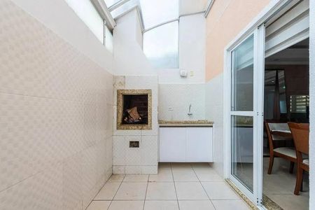 3_photo/94dcfafc3b.50dcffd0bfa00027-ATLAS-8e5926d8-e004-447a-8c70-ef08c369fda2.jpg de casa à venda com 3 quartos, 150m² em Boqueirão, Curitiba