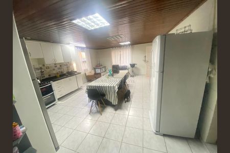 6_photo/94dcfafc55.f57be48fad3c3dec-ATLAS-38d2f869-bc76-4a1f-8177-3677f8cbefbe.jpg de casa à venda com 4 quartos, 156m² em Boqueirão, Curitiba