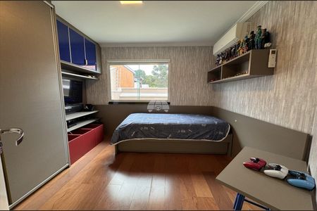 31_photo/94dcfafc75.46589d41d5a907b0-ATLAS-1012c8d3-2901-4e15-9d2b-fb0860229767.jpg de casa à venda com 3 quartos, 127m² em Boqueirão, Curitiba