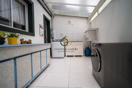 9_photo/94dcfafced.98319c766f537efd-ATLAS-4eca56bf-01a1-4e5f-97c9-196e73272f1c.jpg de casa à venda com 3 quartos, 125m² em Boqueirão, Curitiba