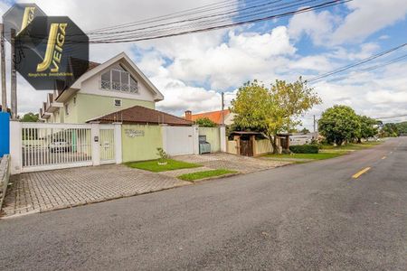 4_photo/94dcfafced.98319c766f537efd-ATLAS-d7d63afb-2435-48ae-af6d-dfa73cff1e30.jpg de casa à venda com 3 quartos, 154m² em Boqueirão, Curitiba