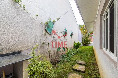 49_photo/94dcfafcfb.aafc750051720c32-ATLAS-984f4f8e-e3cd-4574-8651-439d00de871e.jpg de casa para alugar com 4 quartos, 140m² em Boqueirão, Curitiba