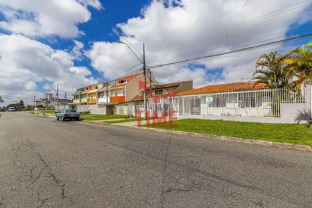 4_photo/94dcfafcfb.aafc750051720c32-ATLAS-d9224959-2941-4f3d-9e92-41a6105dce30.jpg de casa para alugar com 4 quartos, 140m² em Boqueirão, Curitiba