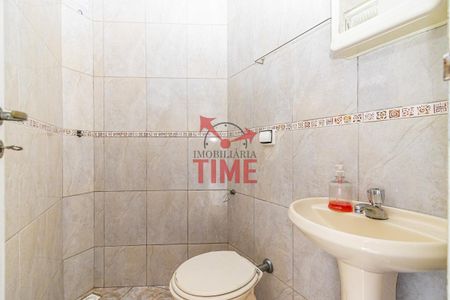 13_photo/94dcfafcfb.aafc750051720c32-ATLAS-e28d6dd1-9d5e-4bd8-9e66-378727cc7ed1.jpg de casa para alugar com 4 quartos, 140m² em Boqueirão, Curitiba