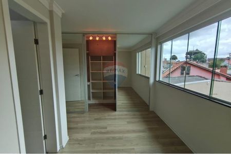 11_photo/94dcfafd03.70d42bc12121e670-ATLAS-4b3254f7-4667-4546-a81c-4c8c85617444.jpg de casa à venda com 3 quartos, 143m² em Boqueirão, Curitiba