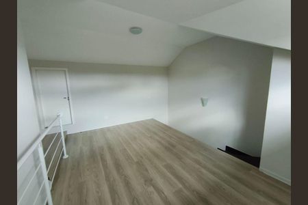 10_photo/94dcfafd03.70d42bc12121e670-ATLAS-9813f3a4-b852-4c7d-9f52-3d347e6b9cf2.jpg de casa à venda com 3 quartos, 143m² em Boqueirão, Curitiba