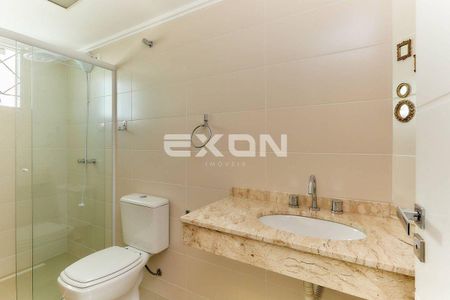 4_photo/94dcfafd9b.96458e673c4e6a1a-ATLAS-a5f9ca34-0e60-44ff-89d0-c016f18df3d7.jpg de casa à venda com 4 quartos, 166m² em Boqueirão, Curitiba