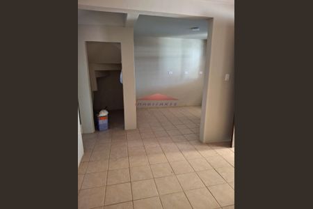 11_photo/94dcfafdc5.48637b4dd6d0c78b-ATLAS-75608224-d867-4171-be5f-3aabb085dac5.jpg de casa à venda com 3 quartos, 90m² em Boqueirão, Curitiba