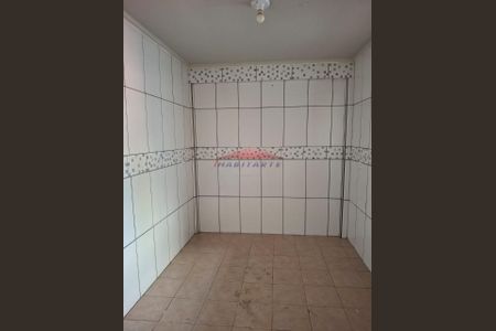 12_photo/94dcfafdc5.48637b4dd6d0c78b-ATLAS-7a2b7945-41b3-4162-931b-040d01053ac9.jpg de casa à venda com 3 quartos, 90m² em Boqueirão, Curitiba