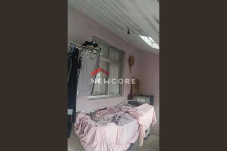 2_photo/94dcfafdcf.d1ae08f062ab4888-ATLAS-38f5a785-3706-4dbd-bdfe-b6f19cad2984.jpg de casa à venda com 3 quartos, 90m² em Boqueirão, Curitiba