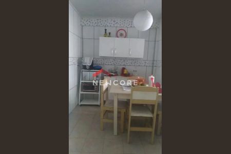 5_photo/94dcfafdcf.d1ae08f062ab4888-ATLAS-b455b5d8-db42-4756-b187-73143df1ded2.jpg de casa à venda com 3 quartos, 90m² em Boqueirão, Curitiba