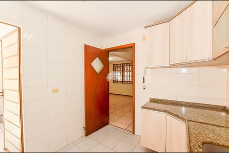 7_photo/94dcfafead.c2549ed1f279cd1c-ATLAS-67fd0ac9-d352-4edd-8959-a4a492030c01.jpg de casa à venda com 3 quartos, 79m² em Boqueirão, Curitiba