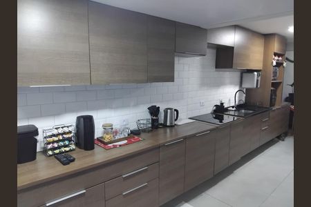 6_photo/94dcfafee7.ec1cb8687446bd71-ATLAS-82d53553-7af5-4564-942f-0437a35b5ef1.jpg de casa à venda com 3 quartos, 90m² em Boqueirão, Curitiba