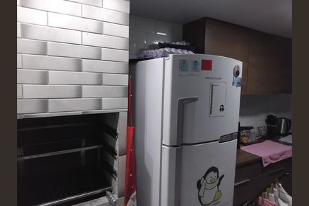 18_photo/94dcfafee7.ec1cb8687446bd71-ATLAS-a84b0d20-e78d-410f-8f7d-6551bc1c93d8.jpg de casa à venda com 3 quartos, 90m² em Boqueirão, Curitiba