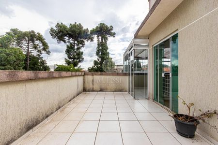 25_photo/94dcfaff2d.3960a3124a45dbc3-ATLAS-a7b25e98-d499-4b0f-bad4-20f3ed0e84fd.jpg de casa à venda com 3 quartos, 136m² em Boqueirão, Curitiba