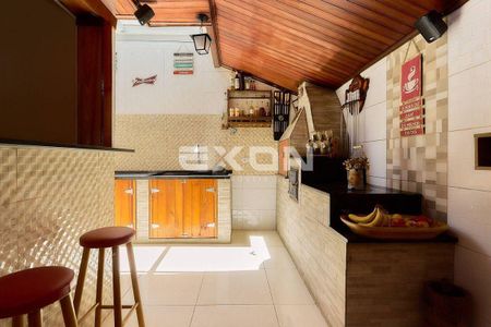 10_photo/94dcfaff61.334e3062a1c5dfa5-ATLAS-cb0c9062-40a4-4ffa-bac1-83422e5af5e7.jpg de casa à venda com 3 quartos, 91m² em Boqueirão, Curitiba