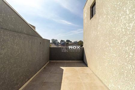 5_photo/94dcfb0011.5cb8e3e0f3c52cd8-ATLAS-19aada29-56cc-4b42-a0bd-4d6f9e59ee39.jpg de casa à venda com 3 quartos, 135m² em Boqueirão, Curitiba