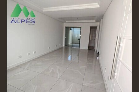 4_photo/94dcfb00bd.e6f02a1e96aef2b1-ATLAS-2730aca4-37eb-45a5-a7e8-067d77346e2b.jpg de casa à venda com 4 quartos, 144m² em Boqueirão, Curitiba