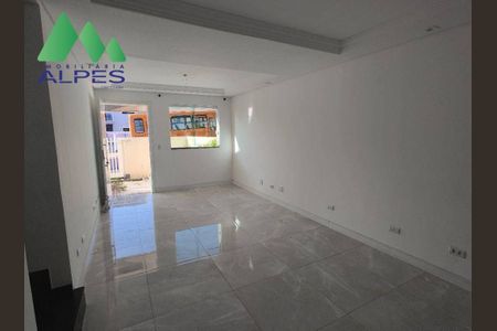 9_photo/94dcfb00bd.e6f02a1e96aef2b1-ATLAS-e88cfe78-acab-43fe-a260-b97782896986.jpg de casa à venda com 4 quartos, 144m² em Boqueirão, Curitiba