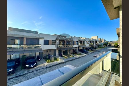 6_photo/94dcfb00db.a84468767d9f1a40-ATLAS-3d1c94cb-63a2-4de4-84f4-9e8d0dbbc9d9.jpg de casa à venda com 3 quartos, 111m² em Boqueirão, Curitiba