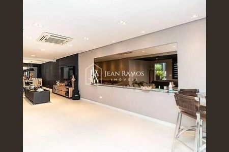 3_photo/94dcfb014f.3c69d957acbface1-ATLAS-00fd5bb5-4ec9-482d-a26a-2e95683bd8af.jpg de casa à venda com 5 quartos, 480m² em Boqueirão, Curitiba