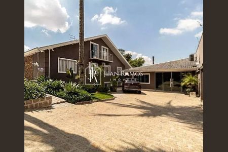 1_photo/94dcfb014f.3c69d957acbface1-ATLAS-d13f1e39-1155-4f8c-a112-2a4bc20176cc.jpg de casa à venda com 5 quartos, 480m² em Boqueirão, Curitiba