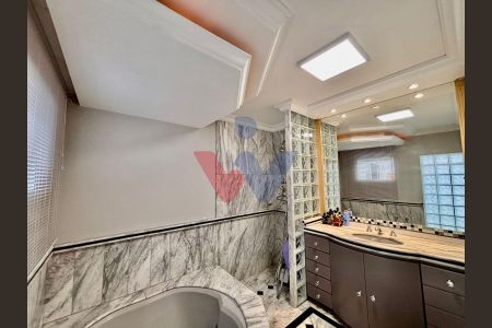 21_photo/94dcfb018b.acb489c3856340f7-ATLAS-e2d4be74-a438-44f5-86b0-fb236cb0641c.jpg de casa à venda com 3 quartos, 278m² em Boqueirão, Curitiba