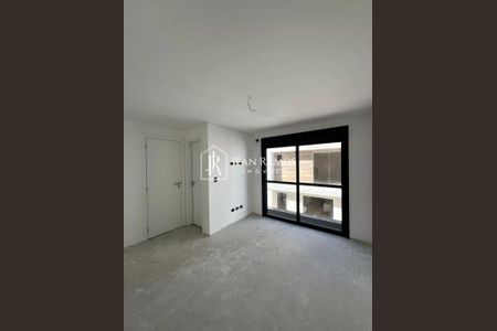 4_photo/94dcfb039d.9ee7f504bd9330aa-ATLAS-3e47e4a8-1272-4df0-980d-ebaa158a8711.jpg de casa à venda com 3 quartos, 90m² em Boqueirão, Curitiba