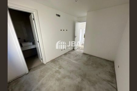 15_photo/94dcfb039d.9ee7f504bd9330aa-ATLAS-a61b9b65-a69f-4da6-8a93-8b915ca814b3.jpg de casa à venda com 0 quarto, 131m² em Boqueirão, Curitiba