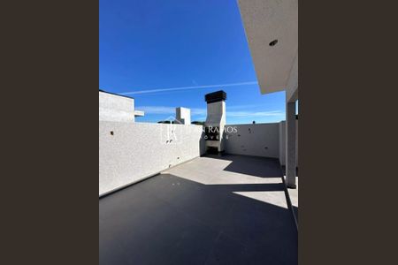 2_photo/94dcfb039d.9ee7f504bd9330aa-ATLAS-c5a97b20-1a88-4a2c-a6a3-aeb0c7e6389f.jpg de casa à venda com 3 quartos, 90m² em Boqueirão, Curitiba