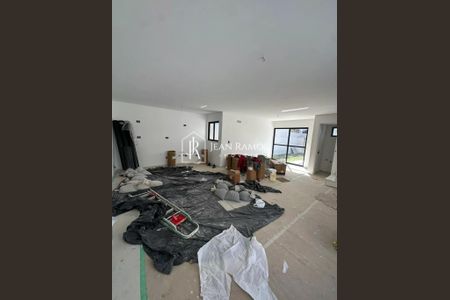 3_photo/94dcfb039d.9ee7f504bd9330aa-ATLAS-eaa3c0b1-febb-4f11-8ced-281c9e0a2204.jpg de casa à venda com 3 quartos, 90m² em Boqueirão, Curitiba