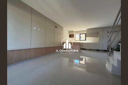 25_photo/94dcfb039d.a38daf93dbbeec94-ATLAS-730ad2f9-5c7d-4df9-8fa5-05eabeb3fa8a.jpg de casa à venda com 3 quartos, 168m² em Boqueirão, Curitiba