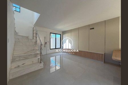 28_photo/94dcfb039d.a38daf93dbbeec94-ATLAS-a4beff8f-8d8d-4015-9459-1a64d4cb21ea.jpg de casa à venda com 3 quartos, 168m² em Boqueirão, Curitiba