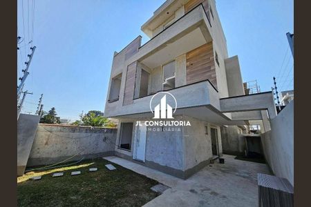 2_photo/94dcfb039d.a38daf93dbbeec94-ATLAS-e29feea5-6869-45b9-8154-0f9598df0275.jpg de casa à venda com 3 quartos, 168m² em Boqueirão, Curitiba