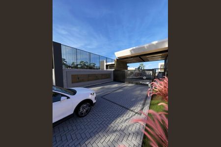 4_photo/94dcfb03f7.082d6a5cfc08939d-ATLAS-db6cc325-c2dd-46d2-a146-6f5d416da661.jpg de casa de condomínio à venda com 3 quartos, 85m² em Boqueirão, Curitiba