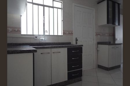 8_photo/94dcfb03fb.31d4c376e7d4591c-ATLAS-b7f65d8b-77ae-4a56-bd5e-81d174f18b1c.jpg de casa para alugar com 3 quartos, 100m² em Boqueirão, Curitiba