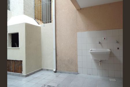 4_photo/94dcfb03fb.31d4c376e7d4591c-ATLAS-ee85ec77-6503-4d26-95d6-889a91a624eb.jpg de casa para alugar com 3 quartos, 100m² em Boqueirão, Curitiba