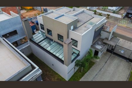 4_photo/94dcfb03fb.4b7dcfb2c79d6c39-ATLAS-c8f76b42-265a-41ed-98ab-8af8d4f5550e.jpg de casa à venda com 3 quartos, 106m² em Boqueirão, Curitiba