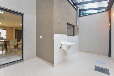 19_photo/94dcfb03fb.6e0edc8705c302dd-ATLAS-8cf98597-fe1d-47e2-89f2-098fe1d908d4.jpg de casa à venda com 3 quartos, 133m² em Boqueirão, Curitiba