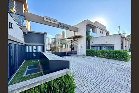 11_photo/94dcfb03fb.9859a1d27340179e-ATLAS-b032aa45-0d99-4dfe-9bad-7f9ab159e56a.jpg de casa à venda com 3 quartos, 110m² em Boqueirão, Curitiba