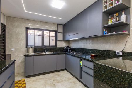 5_photo/94dcfb042b.11ceba12b51dba80-ATLAS-fd7752a7-c424-4e8a-96e2-e4ad2dc6b928.jpg de casa à venda com 4 quartos, 226m² em Alto Boqueirão, Curitiba